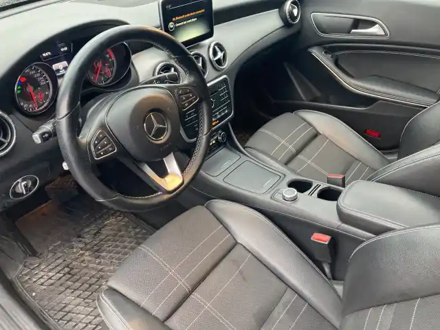 Ruskea (beige) Farmari, Mercedes-Benz CLA – VYX-554