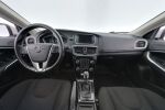 Valkoinen Viistoperä, Volvo V40 – VYY-316, kuva 9