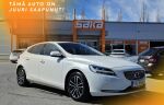 Valkoinen Viistoperä, Volvo V40 – VYZ-958, kuva 1