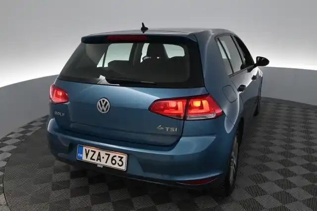 Sininen Viistoperä, Volkswagen Golf – VZA-763