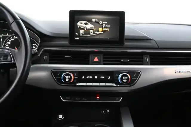 Hopea Farmari, Audi A4 – VZC-118