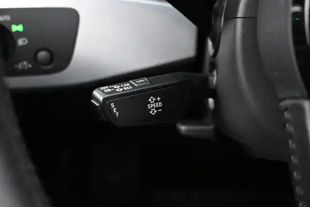 Hopea Farmari, Audi A4 – VZC-118