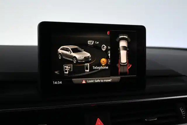 Hopea Farmari, Audi A4 – VZC-118
