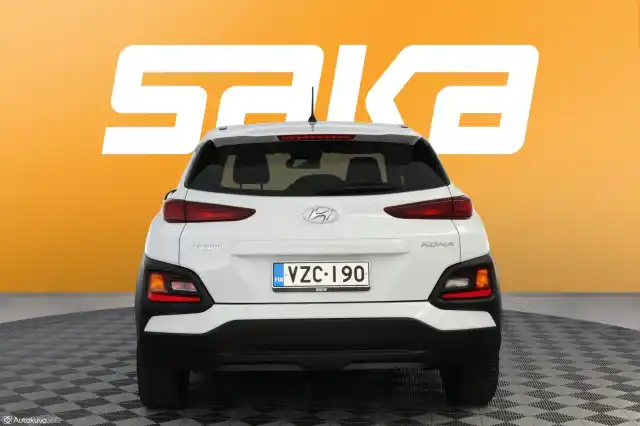 Valkoinen Maastoauto, Hyundai KONA – VZC-190