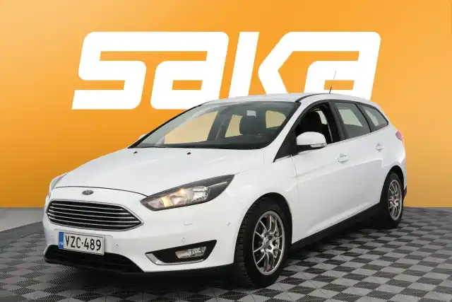 Valkoinen Farmari, Ford Focus – VZC-489