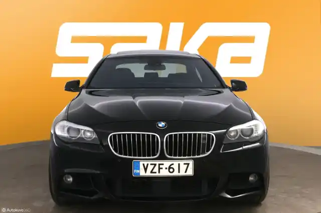 Musta Sedan, BMW 550 – VZF-617