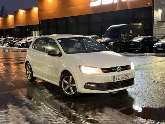 Valkoinen Viistoperä, Volkswagen Polo – VZH-652