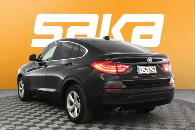 Musta Maastoauto, BMW X4 – VZH-822