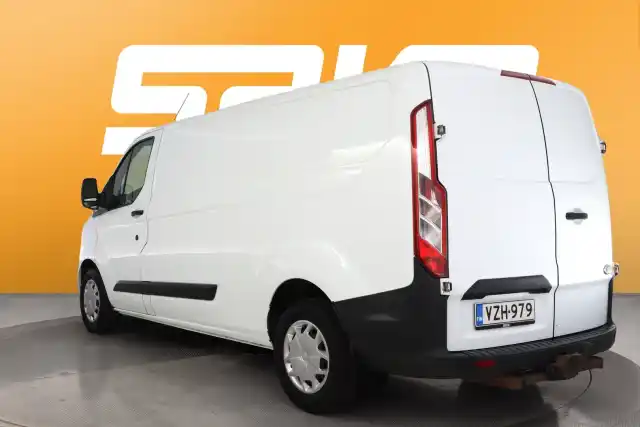 Valkoinen Pakettiauto, Ford Transit Custom – VZH-979