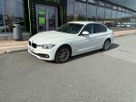 Valkoinen Sedan, BMW 320 – VZK-885, kuva 1