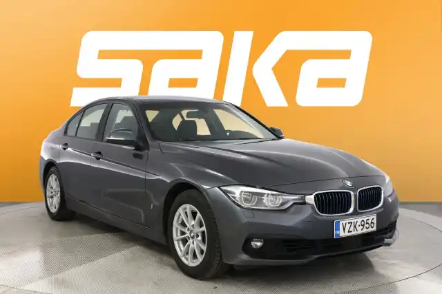 Harmaa Sedan, BMW 330 – VZK-956