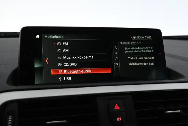 Valkoinen Viistoperä, BMW 118 – VZN-108