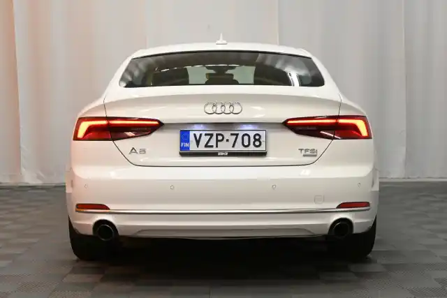 Valkoinen Viistoperä, Audi A5 – VZP-708