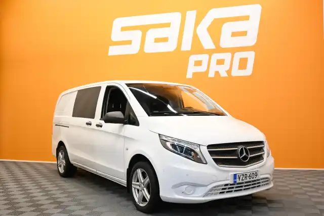 Valkoinen Pakettiauto, Mercedes-Benz Vito – VZR-609