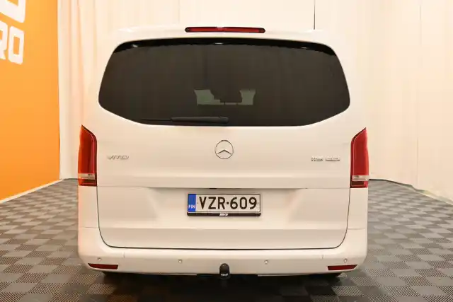 Valkoinen Pakettiauto, Mercedes-Benz Vito – VZR-609