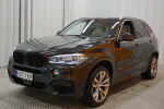 Musta Maastoauto, BMW X5 – VZT-780, kuva 1