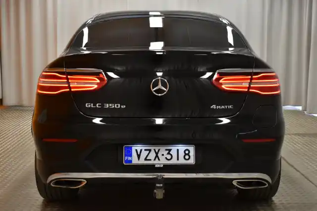 Musta Maastoauto, Mercedes-Benz GLC – VZX-318