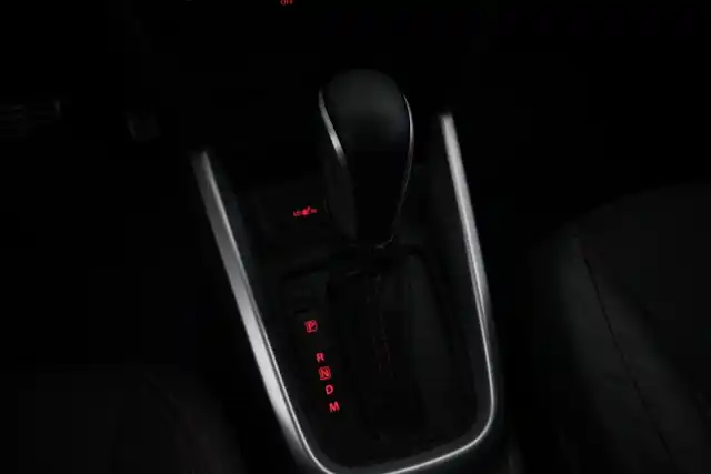 Harmaa Viistoperä, Suzuki Vitara – VZX-957