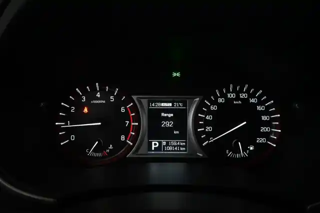 Harmaa Viistoperä, Suzuki Vitara – VZX-957