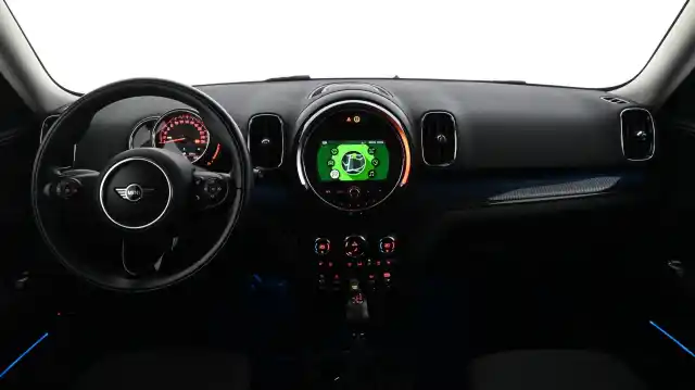 Hopea Maastoauto, MINI Countryman – VZY-170