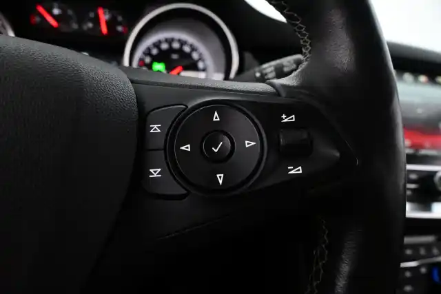 Sininen Farmari, Opel Astra – VZZ-867