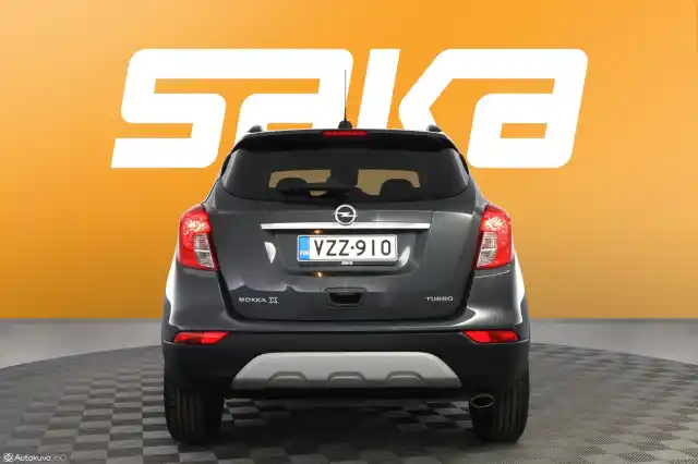 Harmaa Maastoauto, Opel Mokka – VZZ-910