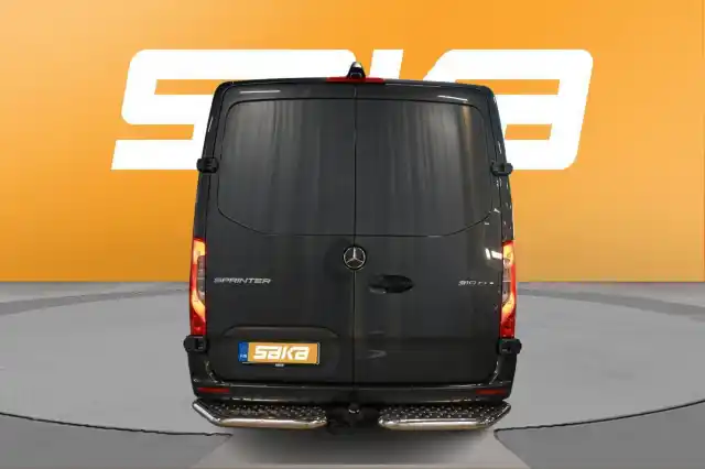 Harmaa Kuorma-auto, Mercedes-Benz Sprinter – WEE-1