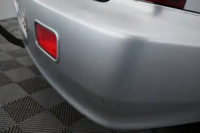Harmaa Farmari, Mitsubishi Lancer – XAI-966