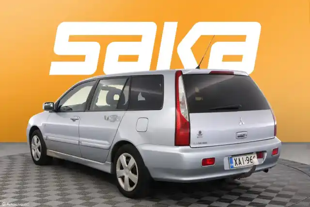Harmaa Farmari, Mitsubishi Lancer – XAI-966