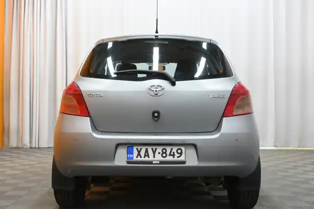 Hopea Viistoperä, Toyota Yaris – XAY-849