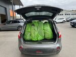 Harmaa Maastoauto, Nissan Qashqai+2 – XCZ-773, kuva 6