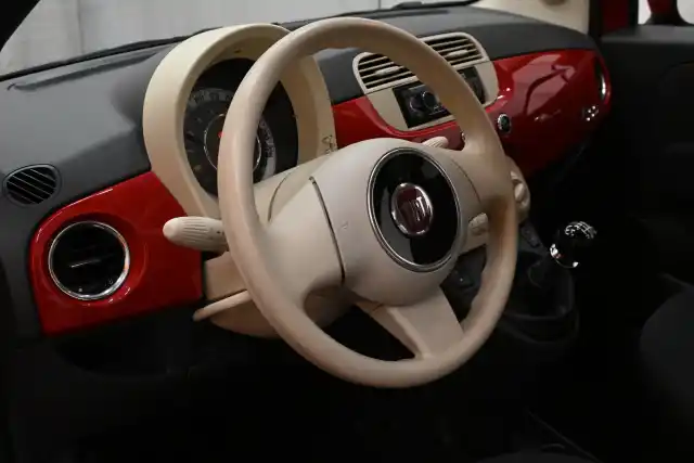 Punainen Viistoperä, Fiat 500 – XHZ-288