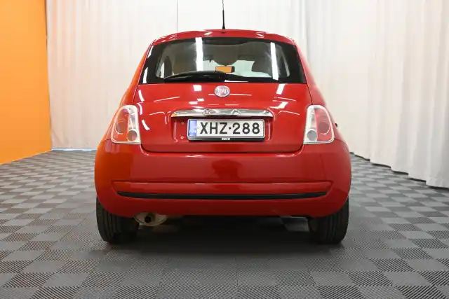 Punainen Viistoperä, Fiat 500 – XHZ-288