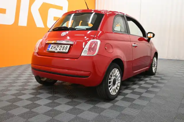 Punainen Viistoperä, Fiat 500 – XHZ-288