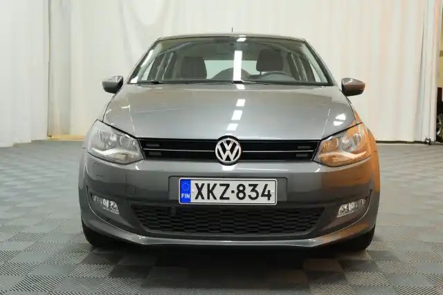 Harmaa Viistoperä, Volkswagen Polo – XKZ-834