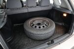 Beige Tila-auto, Kia Cerato – XLI-502, kuva 10