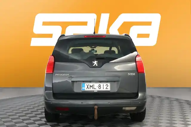 Harmaa Tila-auto, Peugeot 5008 – XML-812