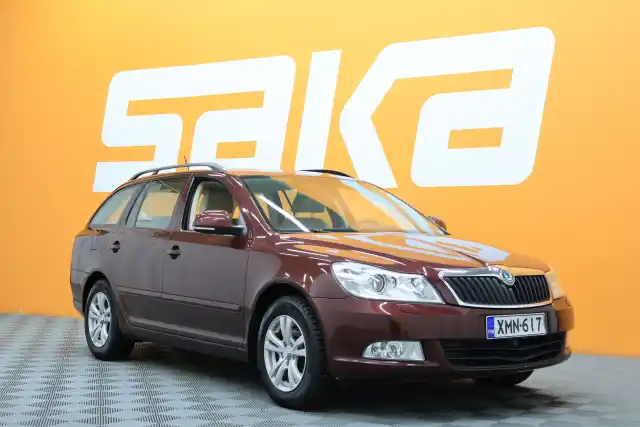 Punainen Farmari, Skoda Octavia – XMN-617