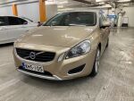 Ruskea (beige) Sedan, Volvo S60 – XMS-105, kuva 2