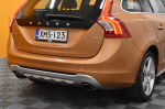 Oranssi Farmari, Volvo V60 – XMS-123, kuva 10