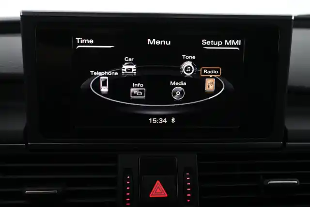 Harmaa Viistoperä, Audi A7 – XMU-436