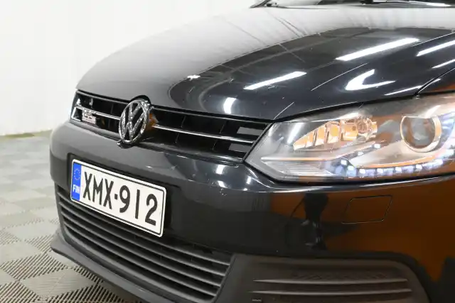 Musta Viistoperä, Volkswagen Polo – XMX-912