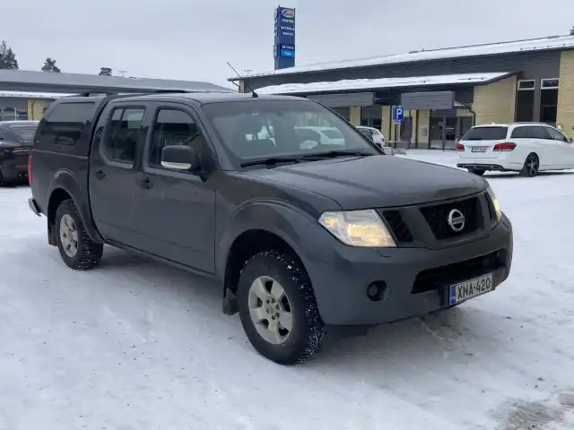 Harmaa Avolava, Nissan Navara – XNA-420