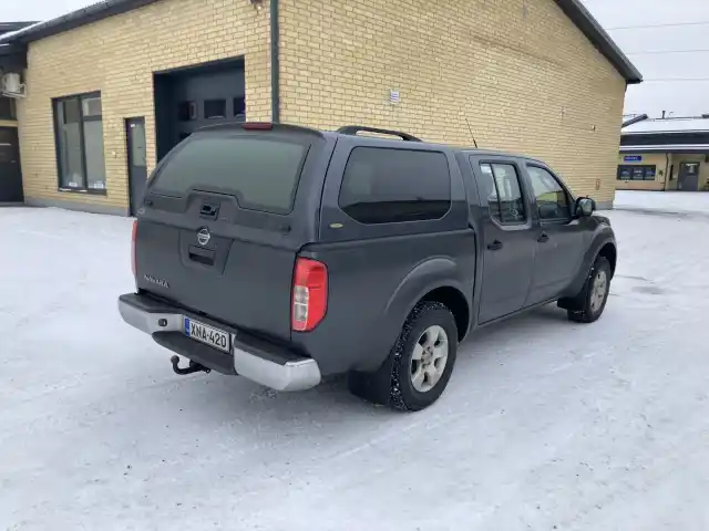 Harmaa Avolava, Nissan Navara – XNA-420