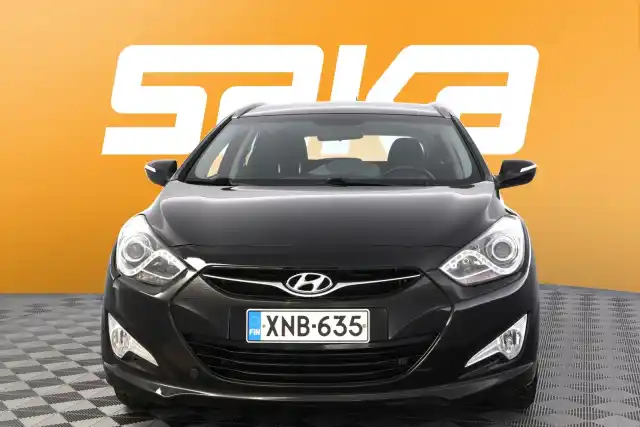 Musta Farmari, Hyundai i40 – XNB-635