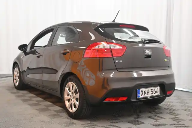 Ruskea Viistoperä, Kia Rio – XNH-354