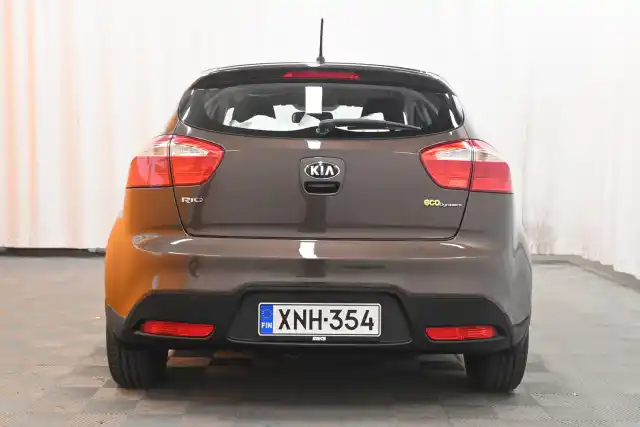 Ruskea Viistoperä, Kia Rio – XNH-354