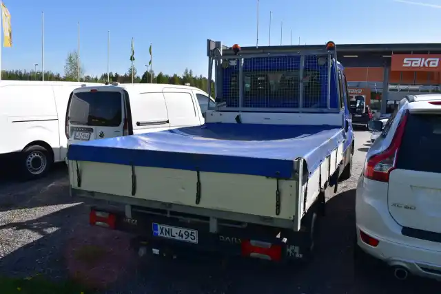 Sininen Pakettiauto, Iveco DAILY – XNL-495