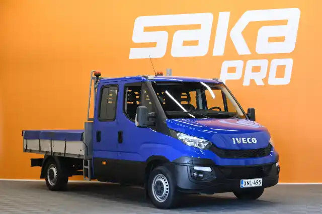 Sininen Pakettiauto, Iveco DAILY – XNL-495