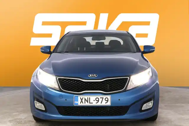 Sininen Sedan, Kia Optima – XNL-979